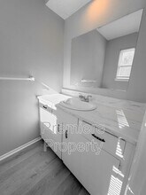 223 N Oak Dr in Belton, MO - Building Photo - Building Photo