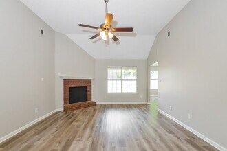 990 Jessa Cove in Cordova, TN - Building Photo - Building Photo
