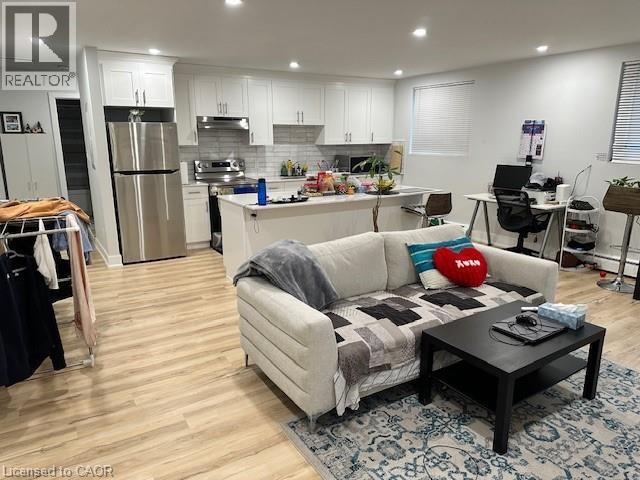 85 Confederation Dr in Kitchener, ON - Building Photo - Building Photo