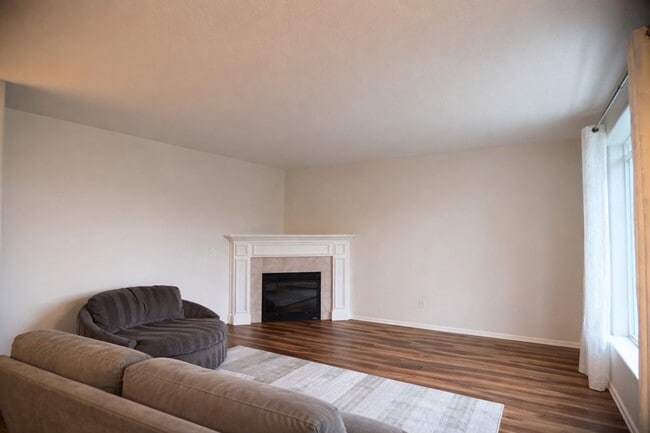 5447 N St in Washougal, WA - Building Photo - Building Photo