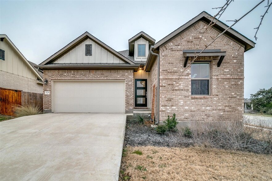 104 Pin Cherry Pass in San Marcos, TX - Building Photo