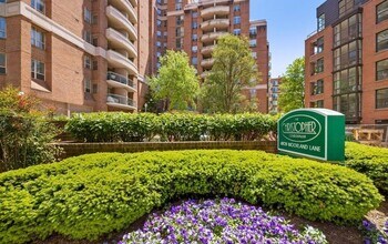 4808 Moorland Ln, Unit 1206 in Bethesda, MD - Building Photo - Building Photo