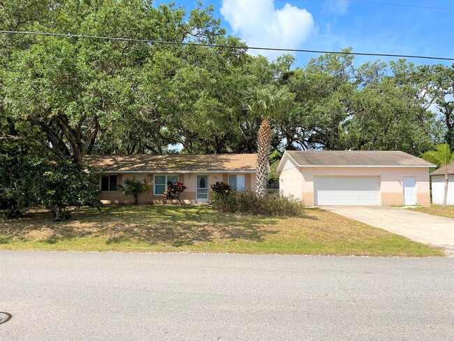 1418 Mango Tree Dr in Edgewater, FL - Building Photo - Building Photo