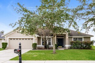 2171 Big Buck Dr in St. Cloud, FL - Building Photo