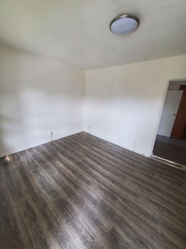 1532 South 13th Street