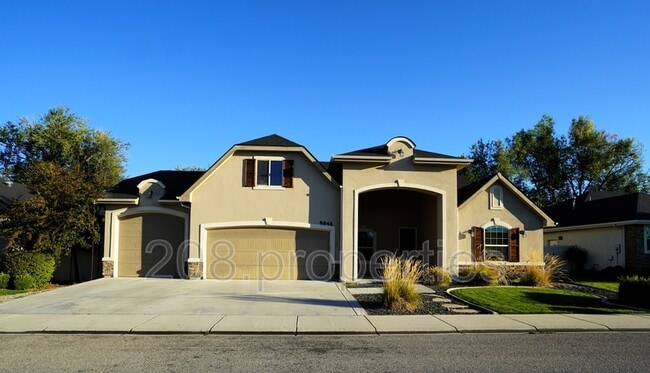 property at 8848 W Ben St