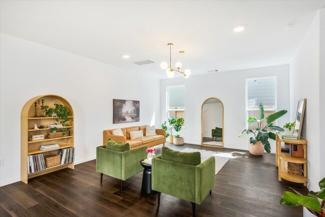 property at 25919 Chicory Dr