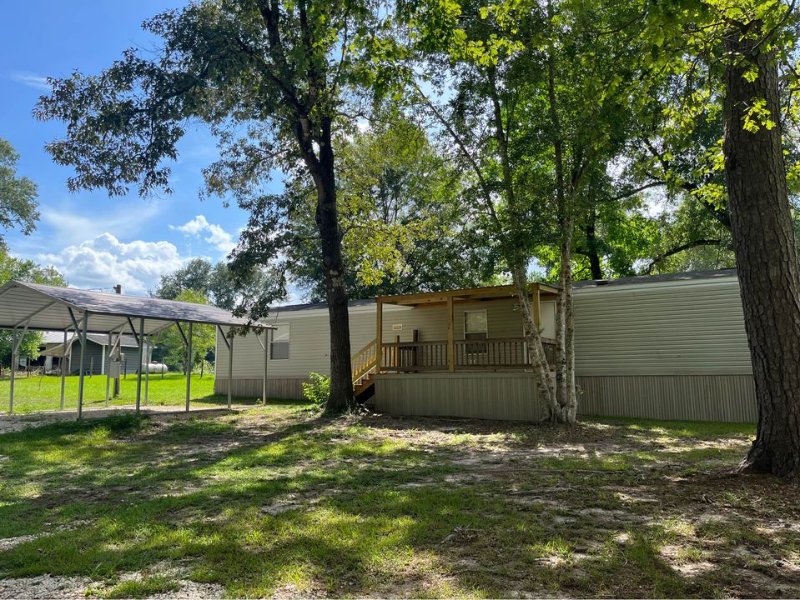 8500 Friendship Rd in Silsbee, TX - Building Photo