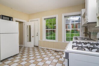 235 S 900 E in Salt Lake City, UT - Building Photo - Building Photo