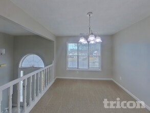 2183 Harmony Lakes Ct in Lithonia, GA - Building Photo - Building Photo