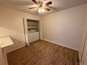 2327 Torrington Dr in Arlington, TX - Building Photo - Building Photo