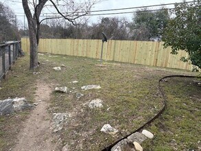 5303 St Georges Green in Austin, TX - Building Photo - Building Photo