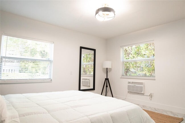 property at 224 Meridian Ave