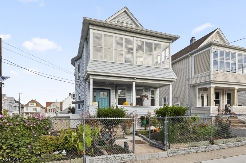 40 Yereance Ave in Clifton, NJ - Building Photo