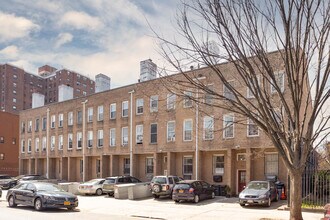 382 Warren St in Brooklyn, NY - Building Photo - Building Photo