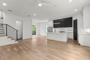 2916 Hawthorne Ave in Dallas, TX - Building Photo