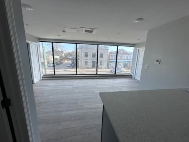 140 S Easton Rd in Glenside, PA - Foto de edificio - Building Photo