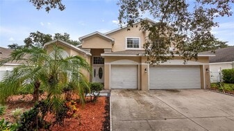 7843 St Andrews Cir in Orlando, FL - Building Photo