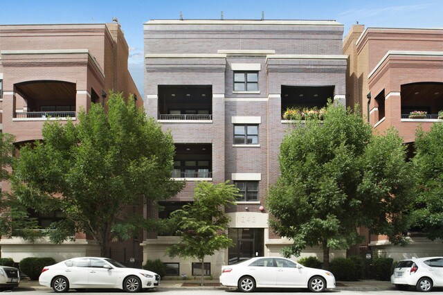 1242 W Jackson Blvd, Unit 03W in Chicago, IL - Building Photo