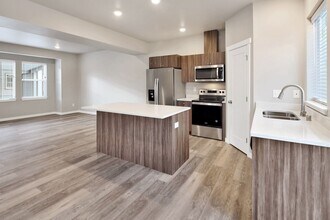 1809 Eastgate Loop in Ferndale, WA - Foto de edificio - Building Photo