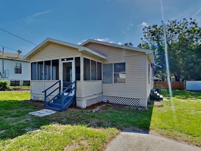 3711 N 57th St in Tampa, FL - Building Photo - Building Photo