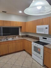 2573 SW 82nd Ave in Miramar, FL - Building Photo - Building Photo