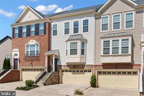 6 Bedrock Way in Stafford, VA - Building Photo