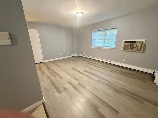 3 Chapel Hill Dr, Unit 2 in Plymouth, MA - Building Photo - Building Photo