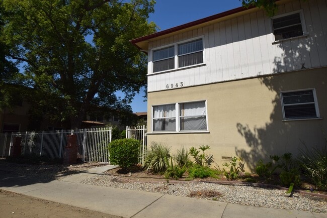 6937 Kester Ave