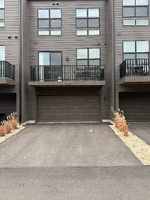 314 Summit Cir in Lombard, IL - Building Photo - Building Photo