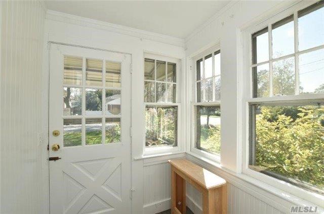 property at 614 6th Ave W
