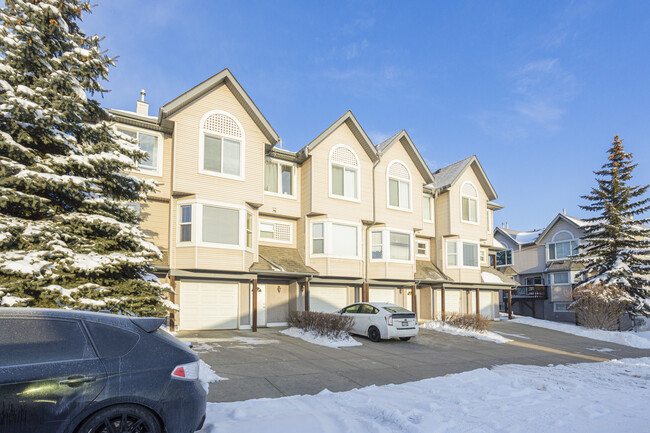 Sandarac Villas in Calgary, AB - Building Photo - Building Photo