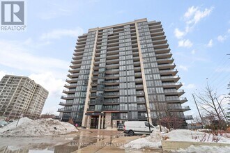 1035 Southdown Rd in Mississauga, ON - Building Photo - Building Photo