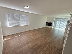 1848 Stevely Ave in Long Beach, CA - Building Photo - Building Photo