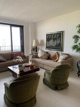 251 Crandon Blvd, Unit 929 in Key Biscayne, FL - Building Photo - Building Photo