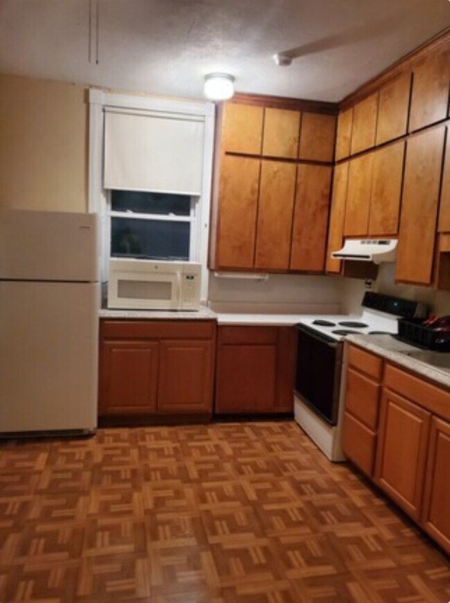 201 W Main St in Emmitsburg, MD - Foto de edificio - Building Photo
