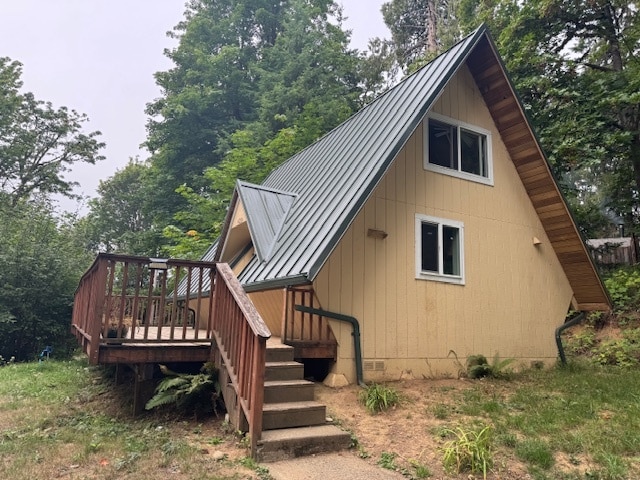 property at 420 E Hillcrest Dr