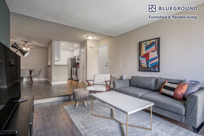 535 Gayley Ave-Unit -FL3-ID191 in Los Angeles, CA - Building Photo - Building Photo