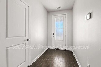 214 Mercator Dr in Summerville, SC - Building Photo - Building Photo