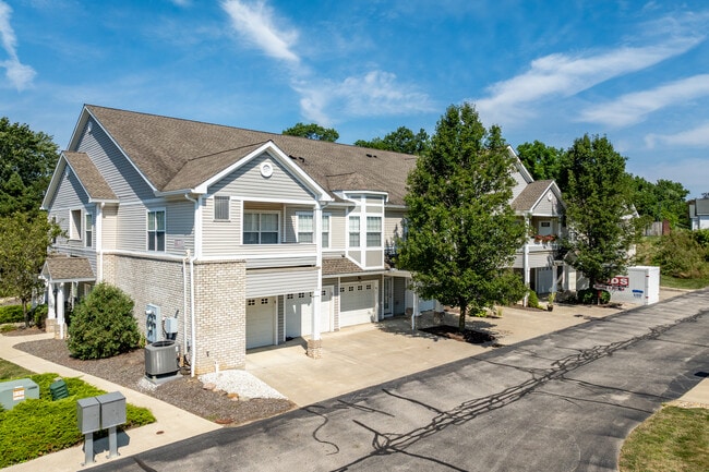 Tuscan Ridge Condominiums in Copley, OH - Building Photo - Building Photo