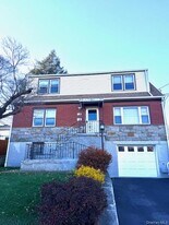 25 Mansion Ave in Yonkers, NY - Building Photo