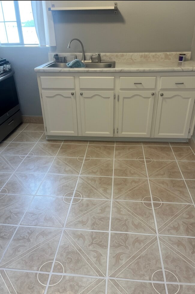 129 W 61st St, Unit 3-4