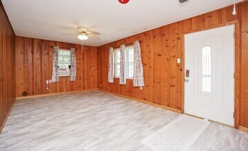 26745 FM 2090 in Splendora, TX - Building Photo - Building Photo