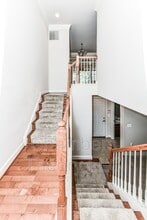 3537 S Four Mile Run Dr in Arlington, VA - Building Photo - Building Photo