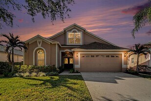 18048 Arbor Crest Dr in Tampa, FL - Building Photo