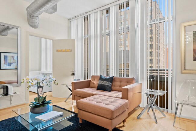811 4th St NW in Washington, DC - Building Photo - Building Photo