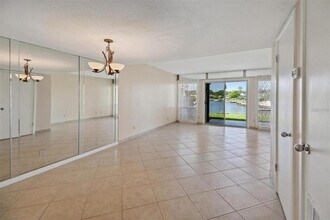 44 Club House Dr in Palm Coast, FL - Building Photo - Building Photo