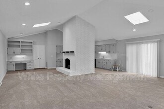 1116 Reverdy Ln in Matthews, NC - Building Photo - Building Photo