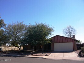 2217 E Holmes Ave in Mesa, AZ - Building Photo