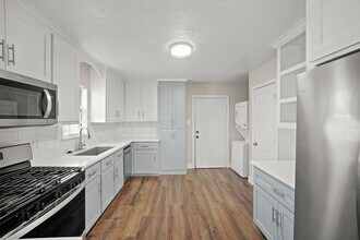 2501 Pease St in Houston, TX - Building Photo - Building Photo